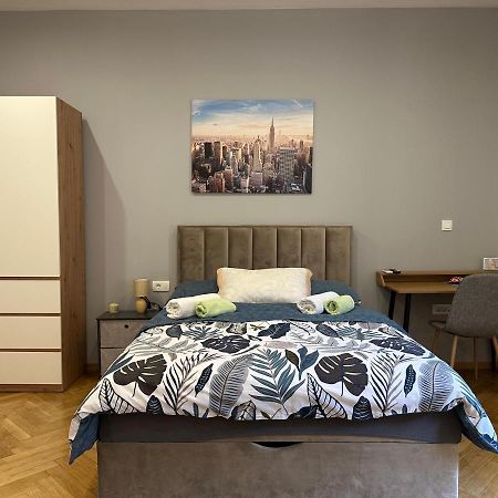 Studio Apartment Fiorello I Риека Экстерьер фото