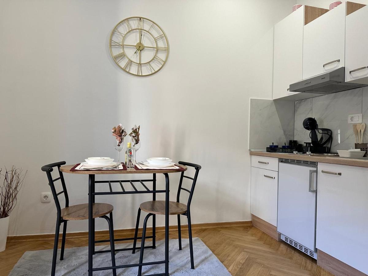 Studio Apartment Fiorello I Риека Экстерьер фото