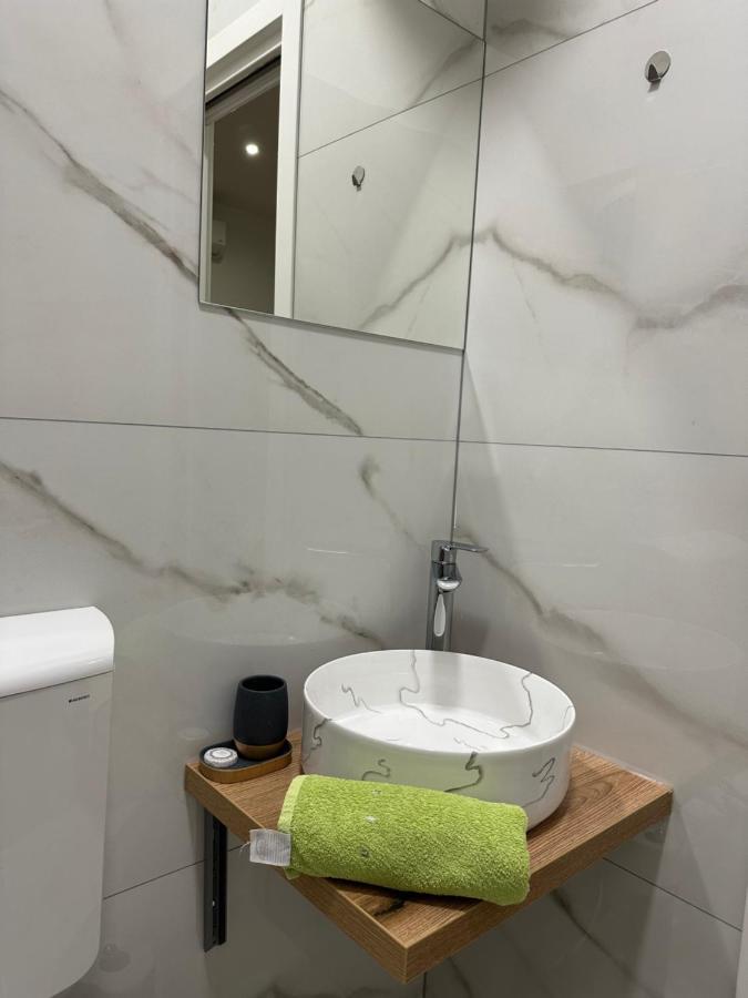 Studio Apartment Fiorello I Риека Экстерьер фото